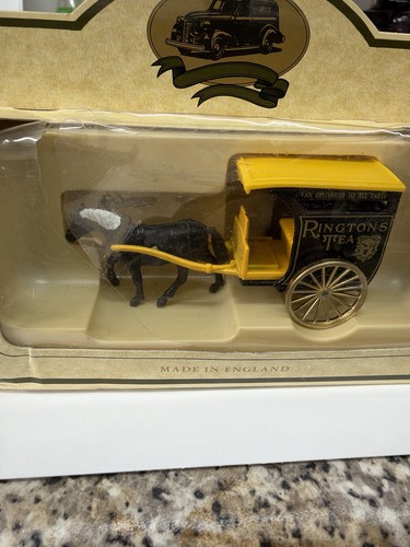 Ringtons tea horse drawn - ringtons,